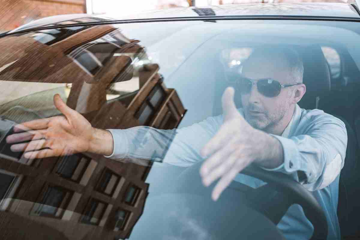 aggressività alla guida perché succede